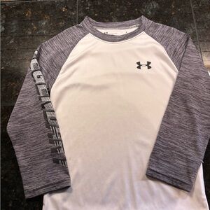 Under Armour Boys Gray and White Raglan Shirt Dri-fit